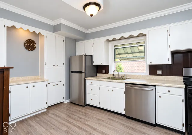 Photo 3 of Single family home for sale at 1202 N Downey Ave, Indianapolis, IN 46219 | MLS# 22129300 | Listing updated on 2026-10-02