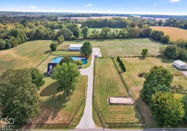 Photo 3 of Single family home for sale at 7165 W Base Rd, North Vernon, IN 47265 | MLS# 22129301 | Listing updated on 2026-10-06