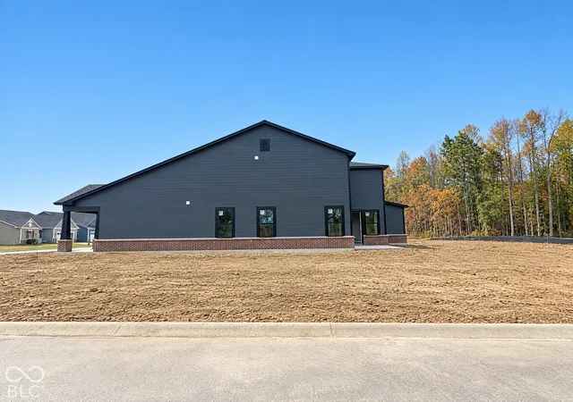 Photo 2 of Single family home for sale at 3120 Cannonade Dr, Westfield, IN 46074 | MLS# 22129303 | Listing updated on 2026-10-28