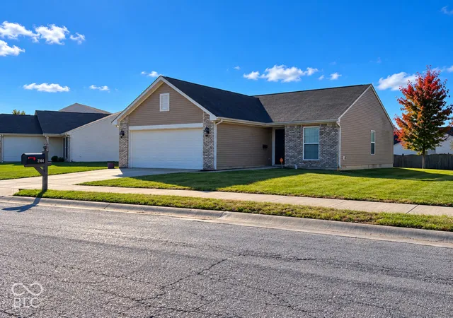 Photo 1 of Single family home for sale at 2164 Rossington Ln, Indianapolis, IN 46229 | MLS# 22129307 | Listing updated on 2026-10-24