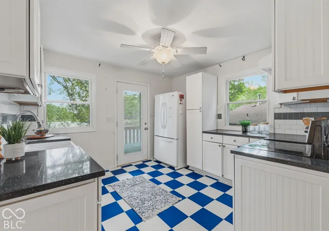 Photo 4 of Sale Pending at 4190 W Briarwood Lake S, Monrovia, IN 46157 | MLS# 22129312 | Listing updated on 2026-10-05
