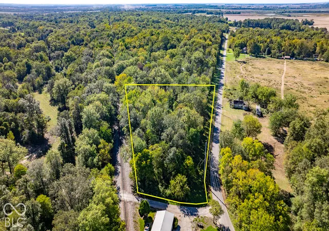 Photo 1 of Land for sale at 1579 S County Rd 1100 W, Linton, IN 47441 | MLS# 22129314 | Listing updated on 2026-10-01