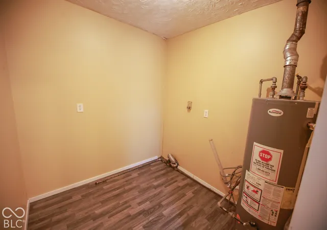 Photo 4 of Sale Pending at 3102 N Temple Ave, Indianapolis, IN 46218 | MLS# 22129317 | Listing updated on 2026-10-26