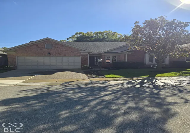 Photo 2 of Single family home for sale at 12265 Brompton Rd, Carmel, IN 46033 | MLS# 22129339 | Listing updated on 2026-10-03