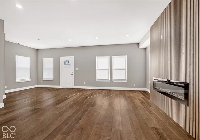 Photo 4 of Single family home for sale at 3550 E New York St, Indianapolis, IN 46201 | MLS# 22129340 | Listing updated on 2026-10-08