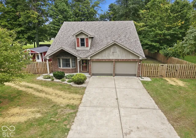 Photo 2 of Sale Pending at 7120 Mayapple Ln, Pendleton, IN 46064 | MLS# 22129343 | Listing updated on 2026-10-03
