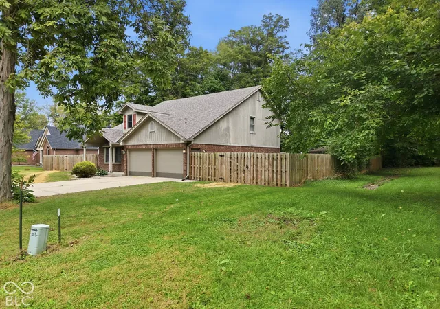 Photo 3 of Sale Pending at 7120 Mayapple Ln, Pendleton, IN 46064 | MLS# 22129343 | Listing updated on 2026-10-03