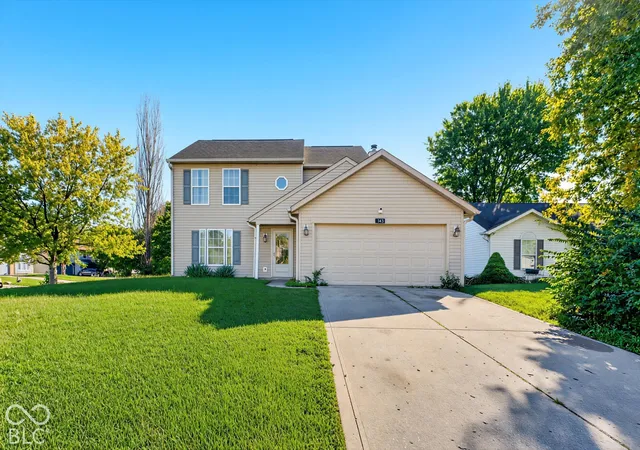 Single family home for sale at 5949 Bowie Ln, Indianapolis, IN 46254 | MLS# 22129349