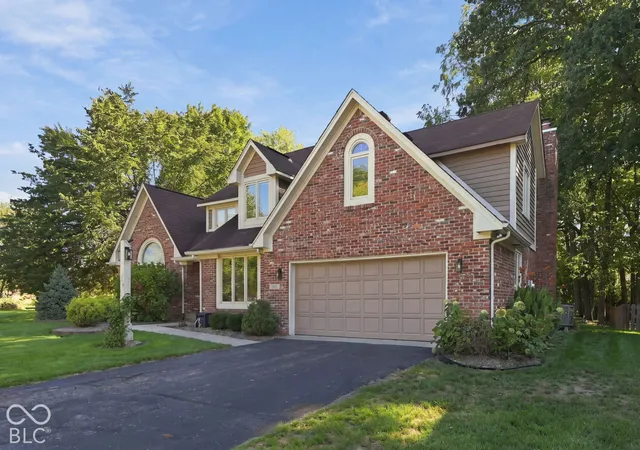 Photo 1 of Single family home for sale at 9517 Moorings Blvd, Indianapolis, IN 46256 | MLS# 22129353 | Listing updated on 2026-10-03