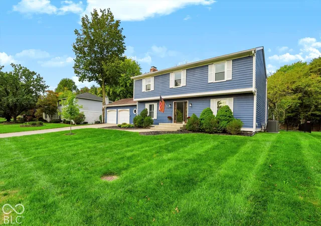 Photo 3 of Sale Pending at 242 Hawthorne Dr, Carmel, IN 46033 | MLS# 22129361 | Listing updated on 2026-10-05