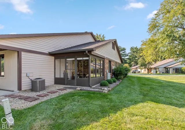 Photo 3 of Condo for sale at 820 Staton Pl W Dr, Indianapolis, IN 46234 | MLS# 22129375 | Listing updated on 2026-10-07