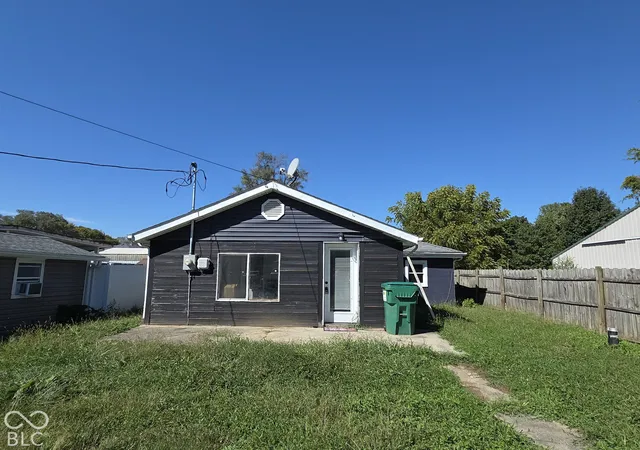 Photo 1 of Single family home for sale at 1036 Hendricks Ave, Shelbyville, IN 46176 | MLS# 22129376 | Listing updated on 2026-10-02