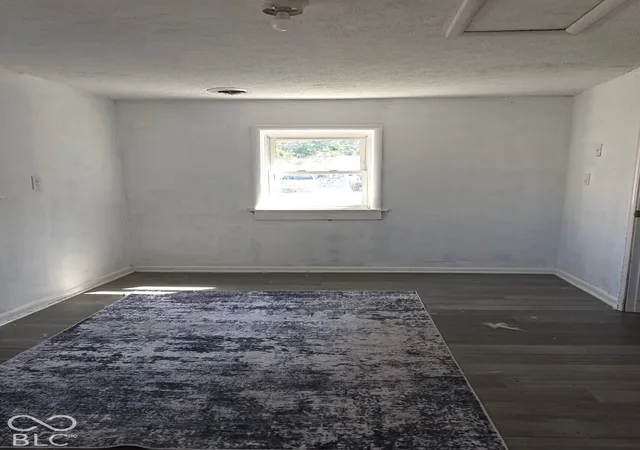 Photo 4 of Single family home for sale at 1036 Hendricks Ave, Shelbyville, IN 46176 | MLS# 22129376 | Listing updated on 2026-10-02
