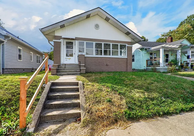 Photo 1 of Single family home for sale at 726 N Chester Ave, Indianapolis, IN 46201 | MLS# 22129380 | Listing updated on 2026-10-22