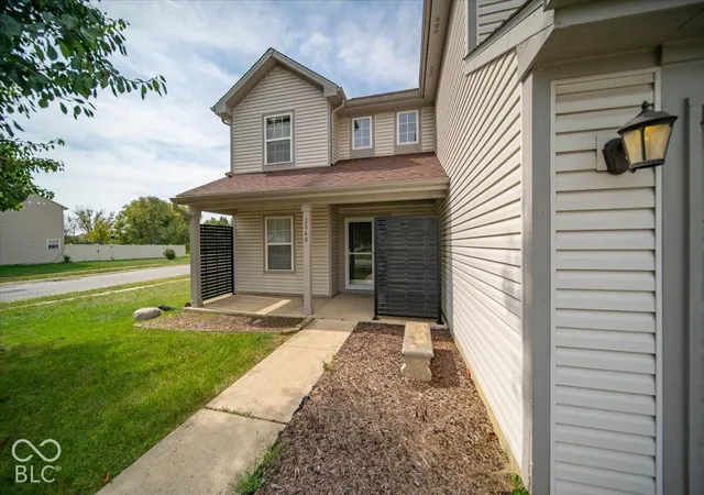 Photo 3 of Single family home for sale at 2040 St Clifford Dr, Indianapolis, IN 46239 | MLS# 22129387 | Listing updated on 2026-10-02