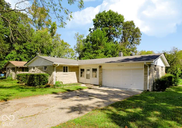 Photo 3 of Single family home for sale at 10205 N College Ave, Carmel, IN 46280 | MLS# 22129406 | Listing updated on 2026-10-10