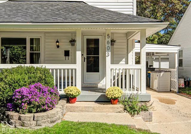 Photo 2 of Single family home for sale at 5603 Guilford Ave, Indianapolis, IN 46220 | MLS# 22129409 | Listing updated on 2026-10-09