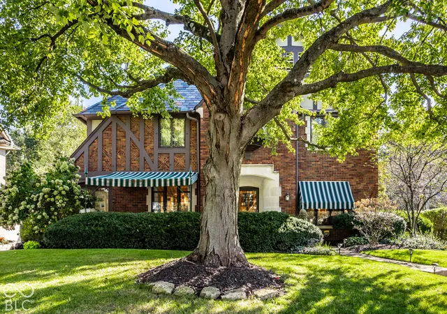 Photo 1 of Sale Pending at 5201 Washington Blvd, Indianapolis, IN 46220 | MLS# 22129422 | Listing updated on 2026-10-29