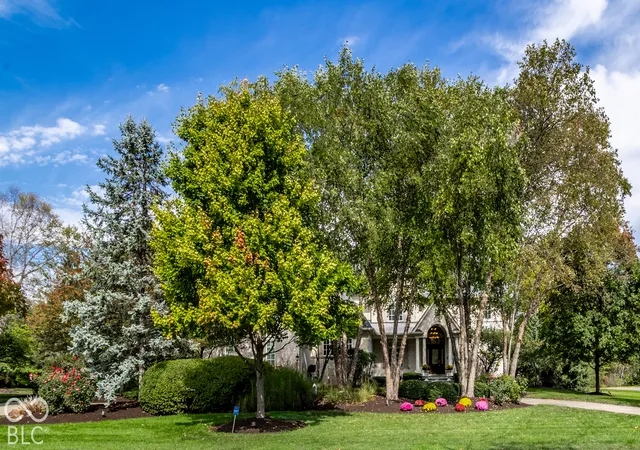 Photo 1 of Sale Pending at 3404 Walnut Crk Ct, Carmel, IN 46032 | MLS# 22129423 | Listing updated on 2026-10-23