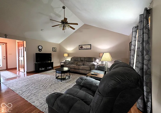 Photo 2 of Single family home for sale at 3785 White Tail Run, Mooresville, IN 46158 | MLS# 22129427 | Listing updated on 2026-10-06