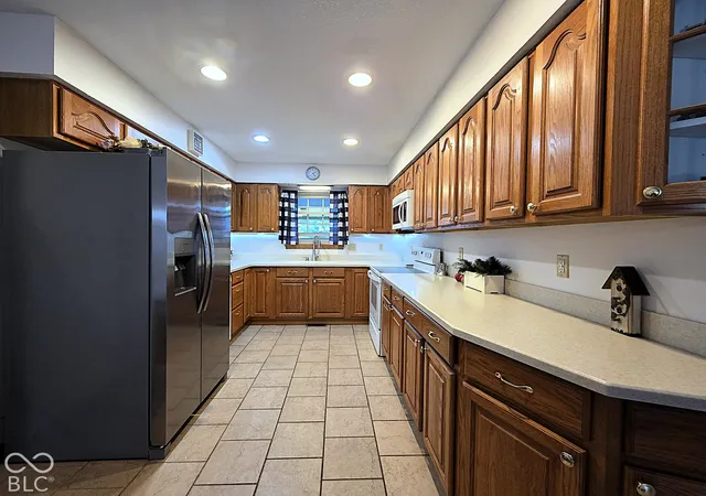 Photo 4 of Single family home for sale at 3785 White Tail Run, Mooresville, IN 46158 | MLS# 22129427 | Listing updated on 2026-10-06