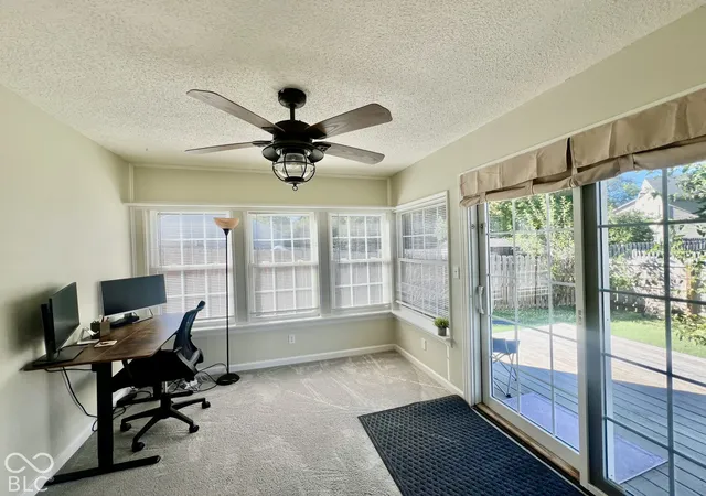 Photo 3 of Single family home for sale at 2390 Lakecrest Dr, Columbus, IN 47201 | MLS# 22129436 | Listing updated on 2026-10-06