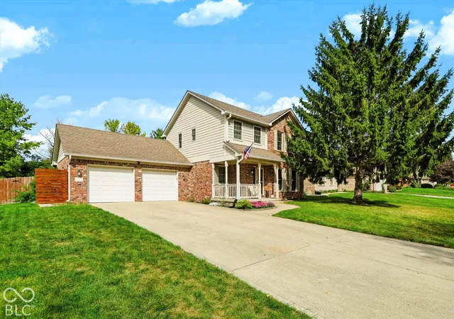 Photo 1 of Single family home for sale at 1598 Thornburg Ln, Franklin, IN 46131 | MLS# 22129444 | Listing updated on 2026-10-03