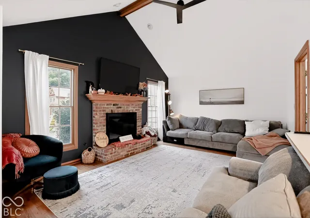 Photo 2 of Single family home for sale at 1598 Thornburg Ln, Franklin, IN 46131 | MLS# 22129444 | Listing updated on 2026-10-03
