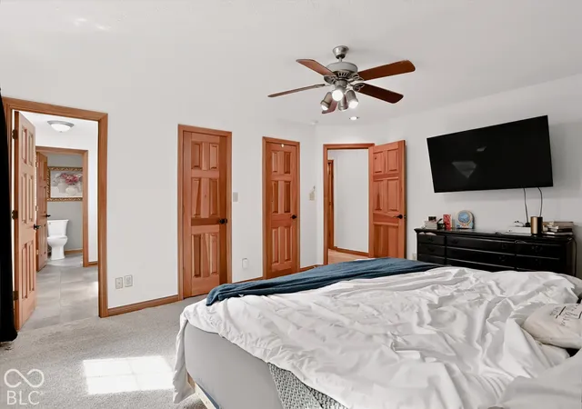 Photo 4 of Single family home for sale at 1598 Thornburg Ln, Franklin, IN 46131 | MLS# 22129444 | Listing updated on 2026-10-03