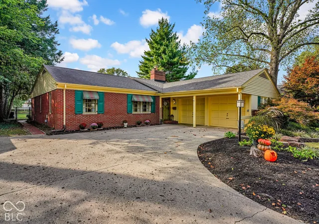 Photo 3 of Single family home for sale at 641 Thorndike Ct, Seymour, IN 47274 | MLS# 22129451 | Listing updated on 2026-10-06