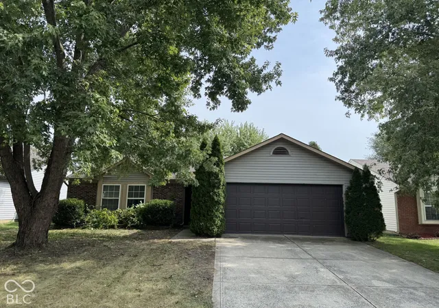 Photo 1 of Single family home for sale at 6251 Cradle River Dr, Indianapolis, IN 46221 | MLS# 22129455 | Listing updated on 2026-10-06