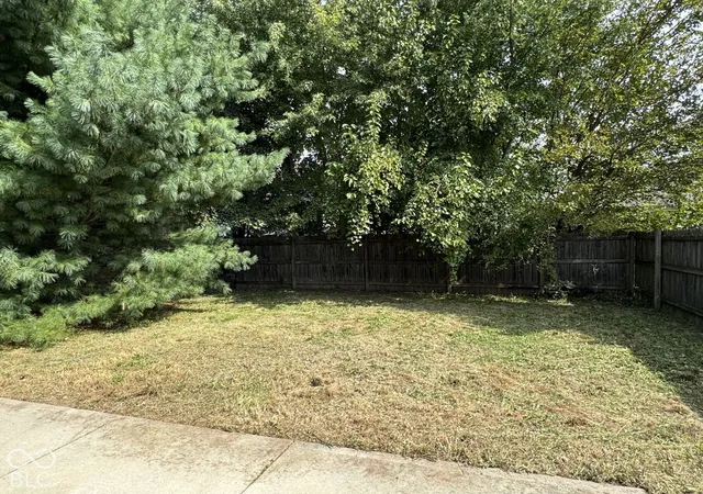 Photo 3 of Single family home for sale at 6251 Cradle River Dr, Indianapolis, IN 46221 | MLS# 22129455 | Listing updated on 2026-10-06