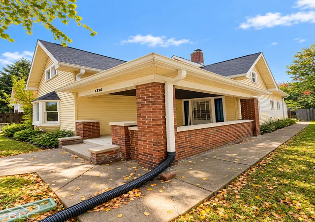 Photo 2 of Single family home for sale at 1530 Barth, Indianapolis, IN 46203 | MLS# 22129478 | Listing updated on 2026-10-03