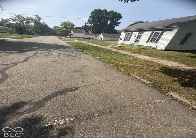 Photo 4 of Land for sale at 62 S Edwards St, Franklin, IN 46131 | MLS# 22129500 | Listing updated on 2026-10-02
