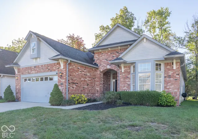 Photo 4 of Single family home for sale at 3587 Seminole Dr, Carmel, IN 46032 | MLS# 22129513 | Listing updated on 2026-10-08