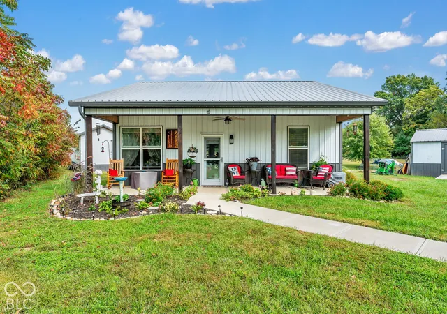 Photo 1 of Single family home for sale at 10350 W Cash Rd, Quincy, IN 47456 | MLS# 22129536 | Listing updated on 2026-10-07