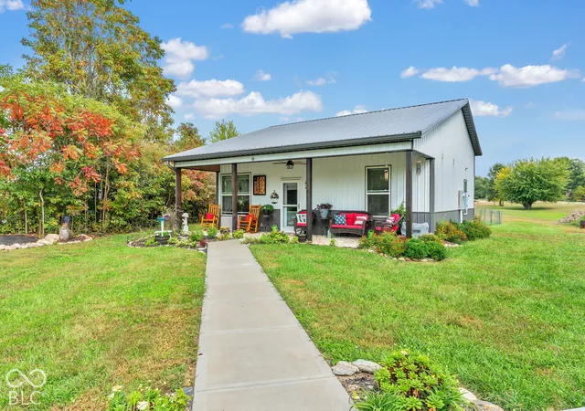 Photo 3 of Single family home for sale at 10350 W Cash Rd, Quincy, IN 47456 | MLS# 22129536 | Listing updated on 2026-10-07