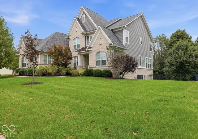 Photo 2 of Single family home for sale at 13939 Danube Dr, Carmel, IN 46032 | MLS# 22129546 | Listing updated on 2026-10-08