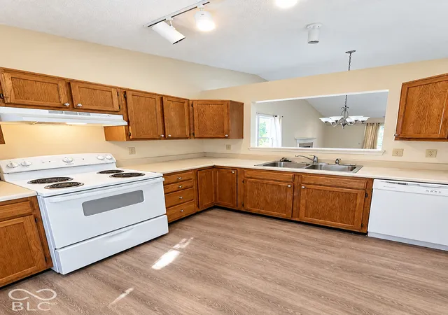 Photo 3 of Sale Pending at 5736 Blackley Ln, Indianapolis, IN 46254 | MLS# 22129565 | Listing updated on 2026-10-06
