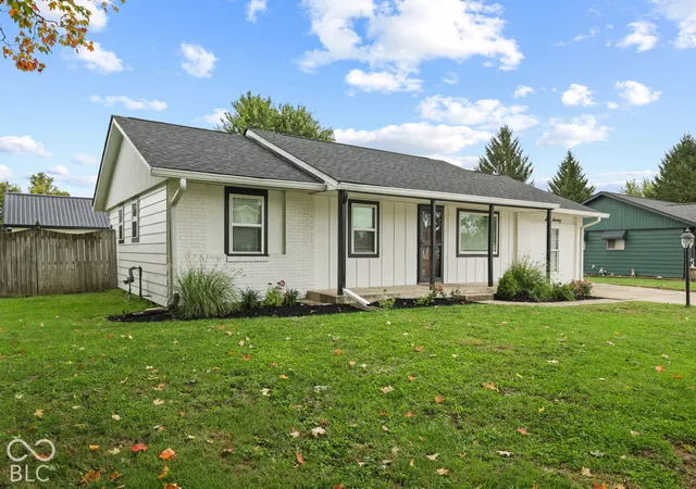 Single family home for sale at 670 Duo Dr, Martinsville, IN 46151 | MLS# 22129586