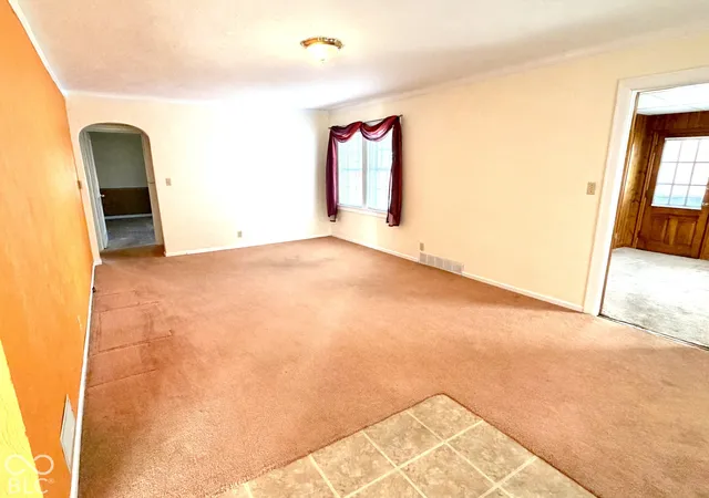 Photo 3 of Single family home for sale at 615 Chestnut St, Anderson, IN 46012 | MLS# 22129626 | Listing updated on 2026-10-27