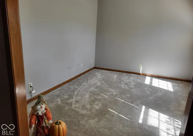 Photo 4 of Single family home for sale at 10480 Watkins Dr, Indianapolis, IN 46234 | MLS# 22129633 | Listing updated on 2026-10-05