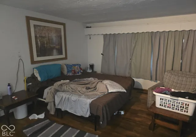 Photo 4 of Single family home for sale at 1126 E 28th Street, Anderson, IN 46016 | MLS# 22129638 | Listing updated on 2026-10-05