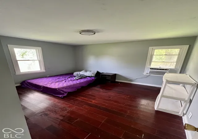 Photo 4 of Single family home for sale at 2447 Depauw Rd, Indianapolis, IN 46227 | MLS# 22129650 | Listing updated on 2026-10-08