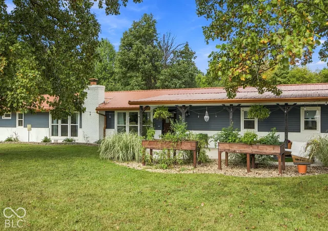 Photo 3 of Single family home for sale at 1322 W State Rd 234, Kingman, IN 47952 | MLS# 22129669 | Listing updated on 2026-10-06