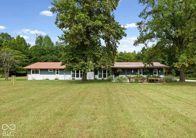 Photo 3 of Single family home for sale at 1322 W State Rd 234, Kingman, IN 47952 | MLS# 22129669 | Listing updated on 2026-10-06