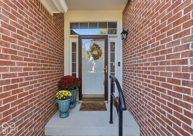 Photo 3 of Single family home for sale at 12658 Broadmoor Ct N, Fishers, IN 46037 | MLS# 22129678 | Listing updated on 2026-10-08