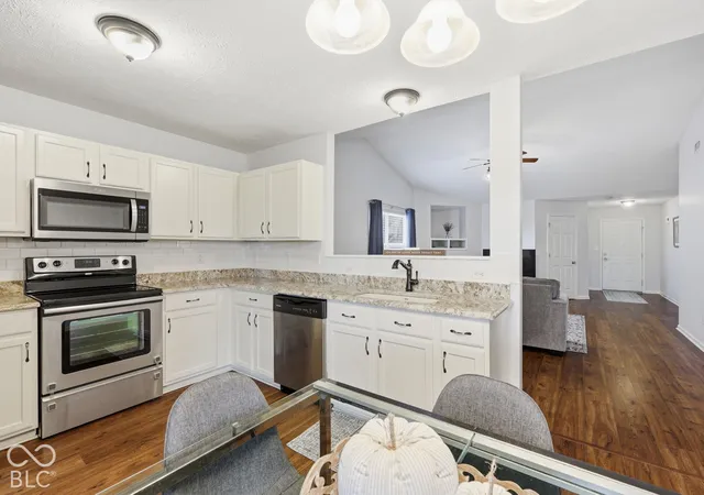 Photo 4 of Single family home for sale at 5868 W Deerview Bnd, Mc Cordsville, IN 46055 | MLS# 22129697 | Listing updated on 2026-10-09