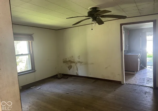 Photo 4 of Single family home for sale at 804 W 4th Street, Alexandria, IN 46001 | MLS# 22129715 | Listing updated on 2026-10-06