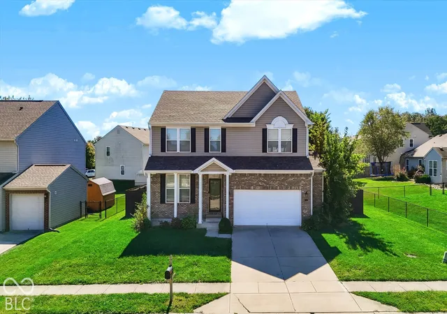 Photo 1 of Single family home for sale at 1717 Chatham Pl, Danville, IN 46122 | MLS# 22129717 | Listing updated on 2026-10-08